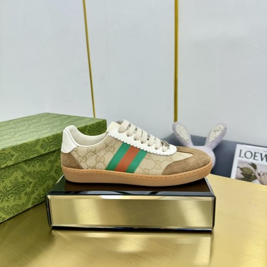Gucci Leather Stitched Sneakers With 3D Emblem Decor