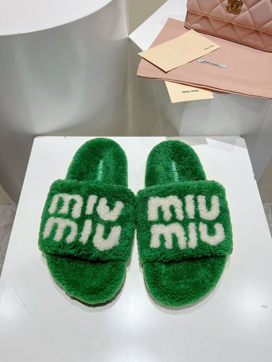 Miu Miu Fur Detail Fashion Casual Shoes Genuine Leather Material