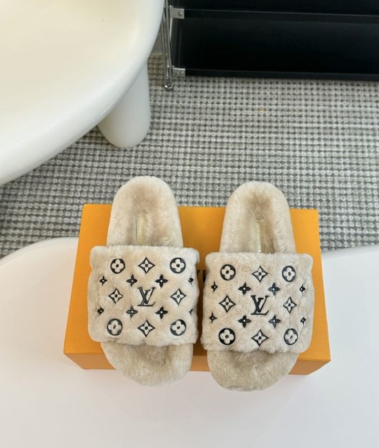 Louis Vuitton LV Cozy Wool Fuzzy Slippers Anti Slip Rubber Sole