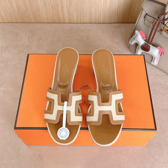 Hermes New Color Leather Sandals with Complimentary Scarves