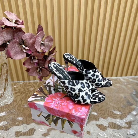 Dolce & Gabbana Retro Metal Heel Silk Slides with Exquisite Craft Details