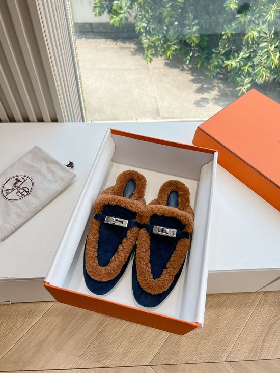 Hermes Fleece Lined Slip On Curly Fur Mule Slippers