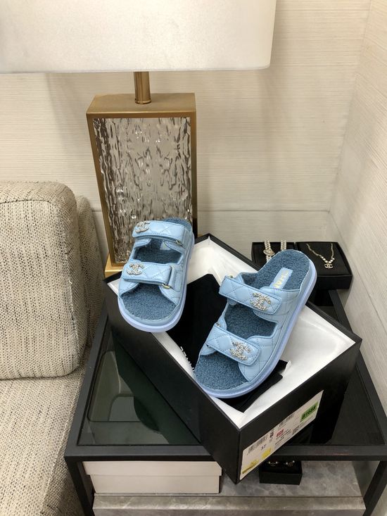 Gucci Premium Velcro Slippers with Genuine Sheepskin Lining