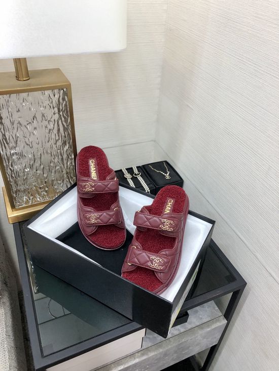 Gucci Premium Velcro Slippers with Genuine Sheepskin Lining