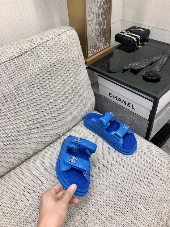 Gucci Premium Velcro Slippers with Genuine Sheepskin Lining