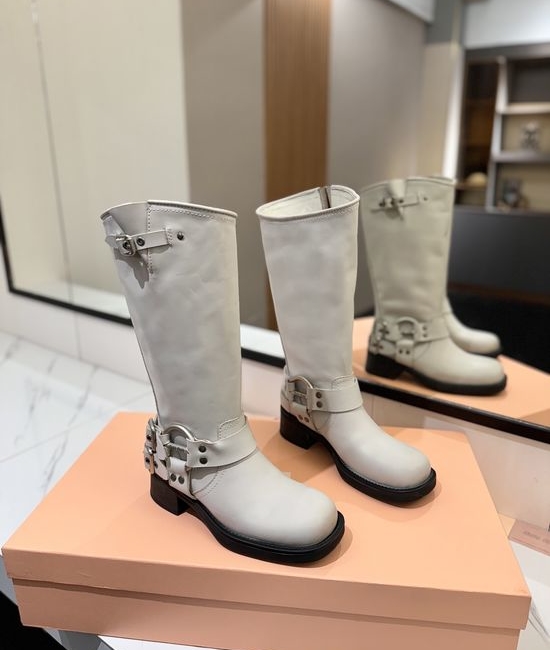 Miu Miu Vintage Distressed Leather Ankle Boots Retro Anti-slip Sole