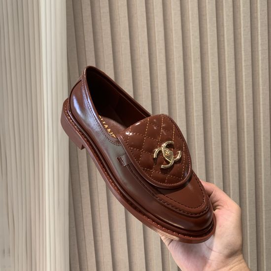 Chanel Elegant Genuine Leather Dress Shoes with Decorative Buckle
