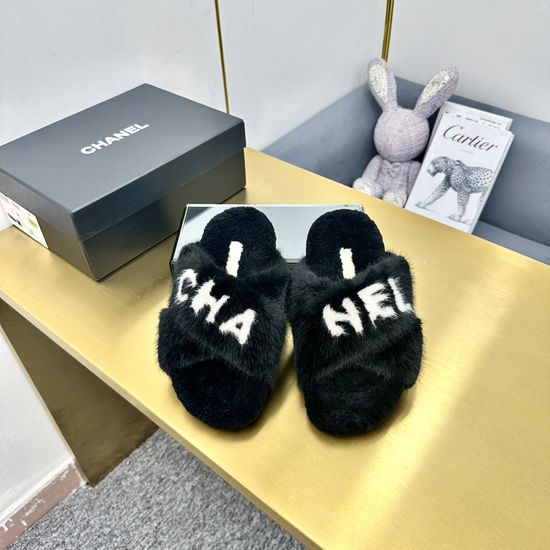 Chanel Soft Wool Lined Flat Slide Sandals With Real Leather Sole