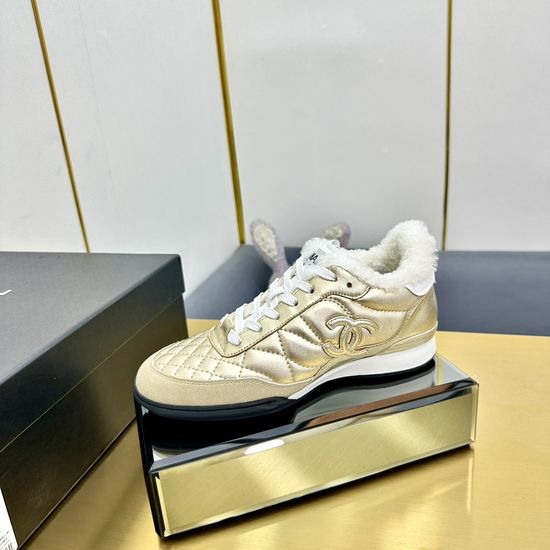 Chanel Classic Black White Leather Casual Sneakers Non Slip