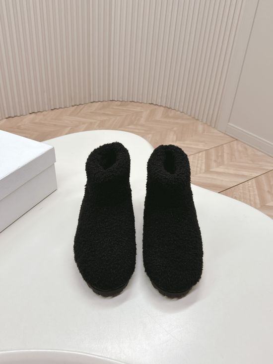 Prada Wool Lined Comfortable Fashion Ankle Boots Soft Sole