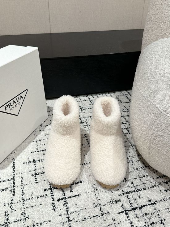 Prada Fuzzy Fleece Warm Snow Boots Comfortable Soft Sole