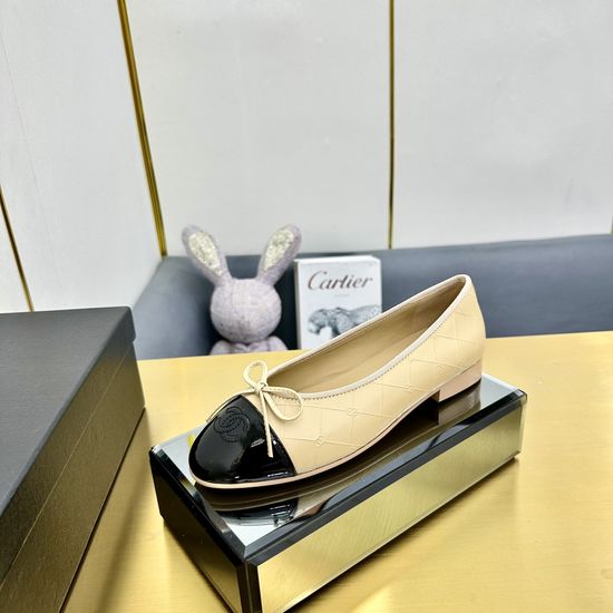 Chanel Classic Two Tone Slingback Comfortable Flat Shoes