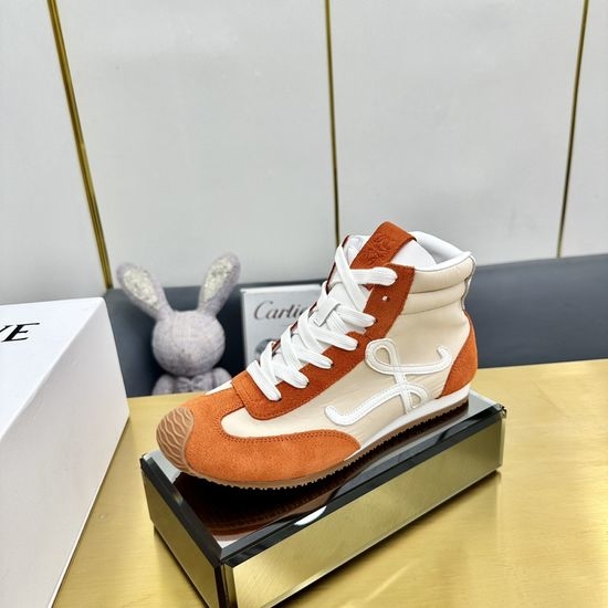 Loewe Comfortable Durable Casual Shoes with Classic Structured Design