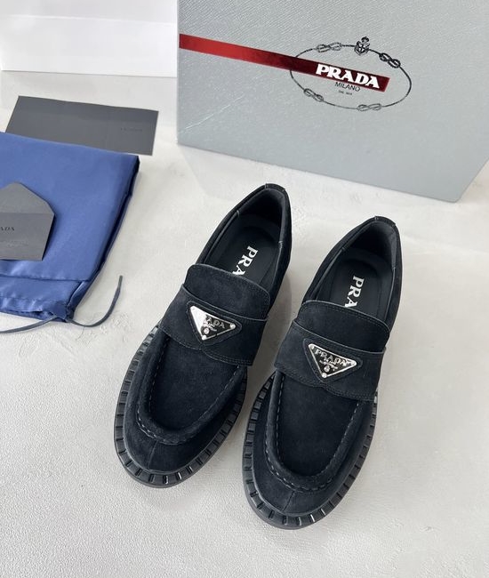 Prada Premium Suede Comfortable All Match Casual Shoes