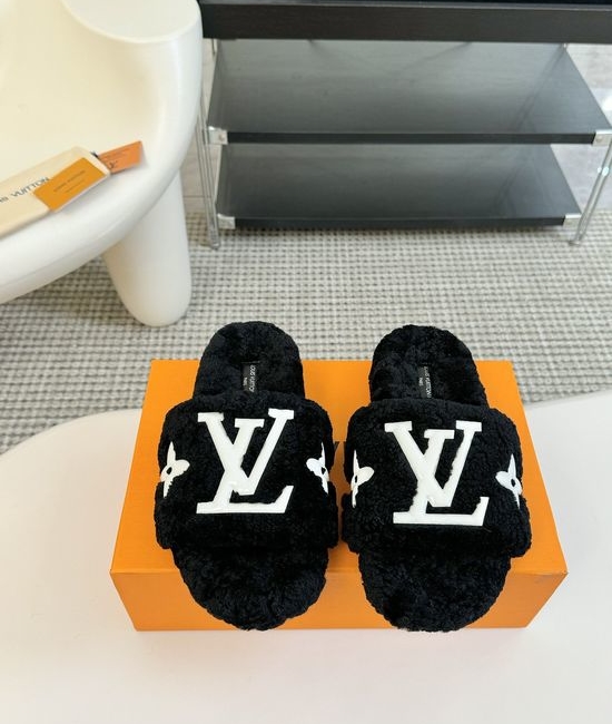 Louis Vuitton LV Cozy Genuine Wool Lined Casual Slip On Slippers