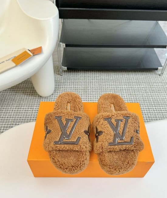 Louis Vuitton LV Cozy Genuine Wool Lined Casual Slip On Slippers