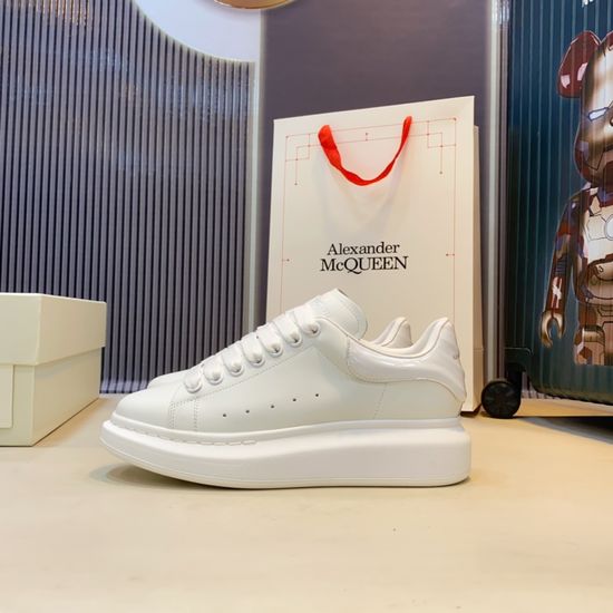 McQueen Top Grade Soft Leather Comfortable Daily Casual Footwear