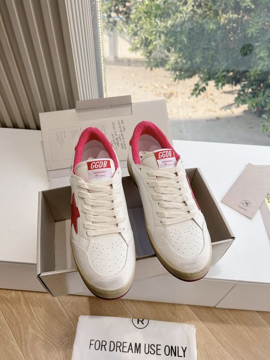 Golden Goose Vintage Distressed Comfortable Casual Walking Sneakers
