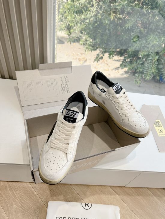 Golden Goose Vintage Distressed Comfortable Casual Walking Sneakers