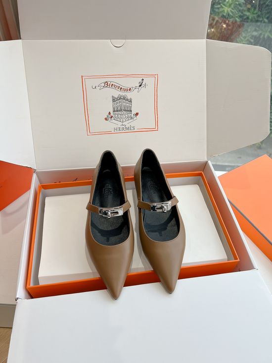 Hermes Pointed Toe Hardware Accent Comfort Leather Flat Shoes