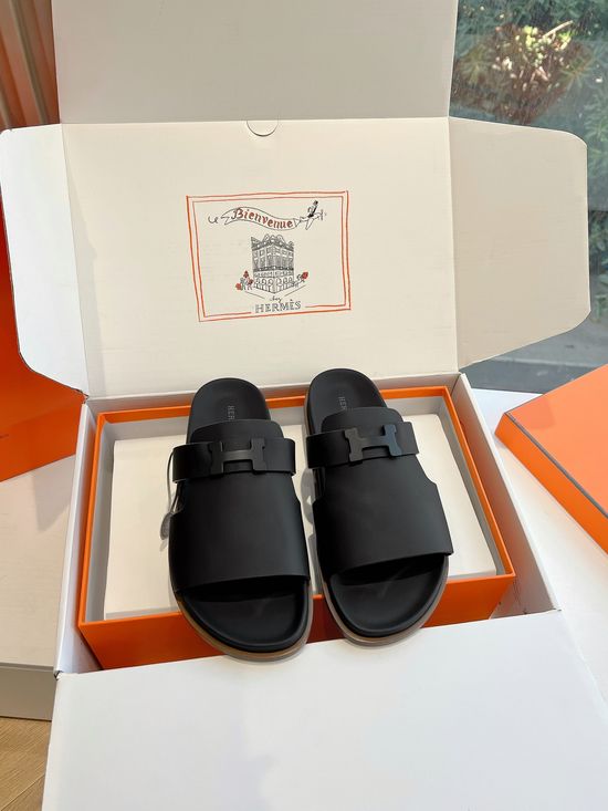 Hermes Genuine Leather Comfortable Casual Slippers with Durable Outsole