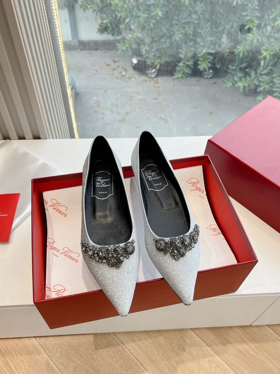 Roger Viver Rhinestone Buckle Low Heel Mary Jane Leather Shoes