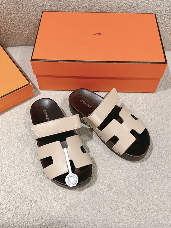 Hermes Wood Sole Open Toe Sandals Adjustable Straps Casual Comfortable