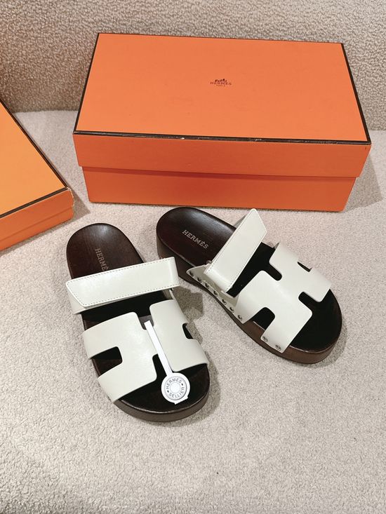 Hermes Wood Sole Open Toe Sandals Adjustable Straps Casual Comfortable
