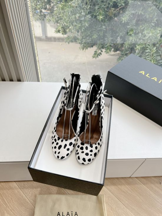 Alaia Sexy Peep Toe Horsehair High Heel Pumps