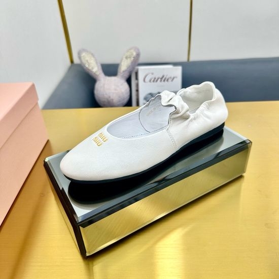 Miu Miu Runway Style Soft Leather Flat Shoes with Original Packaging