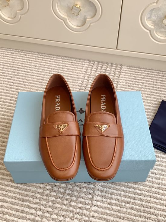 Prada Classic Mule Slippers Slip On Loafers Premium Leather Soft Footwear