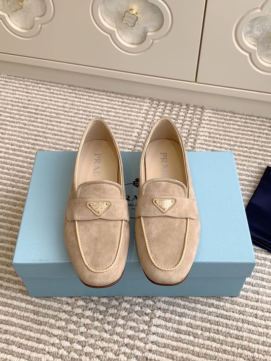 Prada Classic Mule Slippers Slip On Loafers Premium Leather Soft Footwear