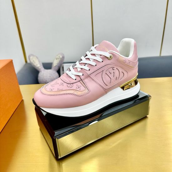 Louis Vuitton Comfortable Running Sneakers with Leather Upper