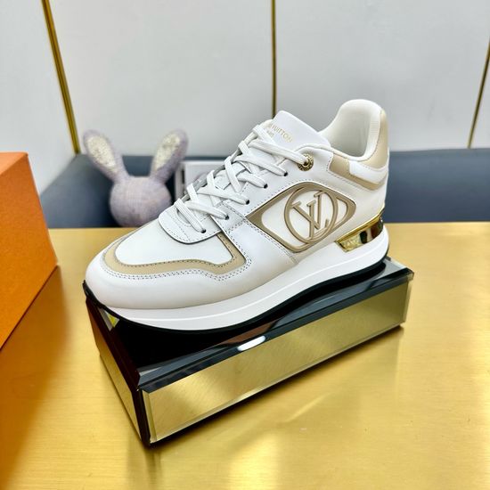 Louis Vuitton Comfortable Running Sneakers with Leather Upper
