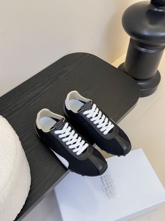 Maison Margiela Vintage Distressed Suede Nylon Casual Walking Sneakers