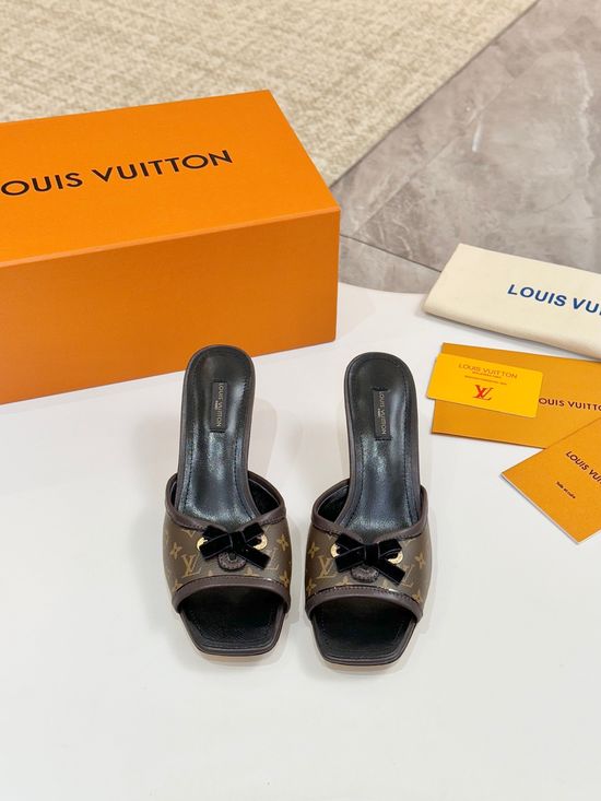 Louis Vuitton Mid Heel Leather Sandals Premium Soft Lining Durable Leather Sole