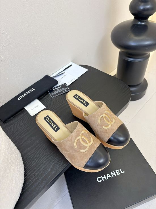 Chanel Wedge Heel Leather Half Slip-on Mules