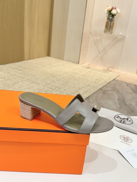 Hermes Low Heel Premium Leather Shoes with Leather Sole