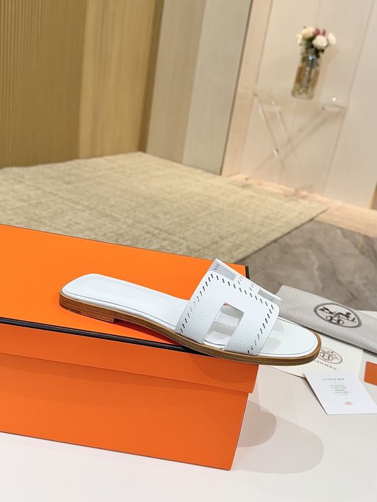 Hermes Premium Palm Grain Leather Shoes with Leather Sole