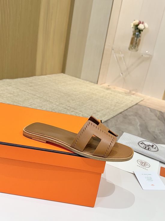Hermes Premium Palm Grain Leather Shoes with Leather Sole