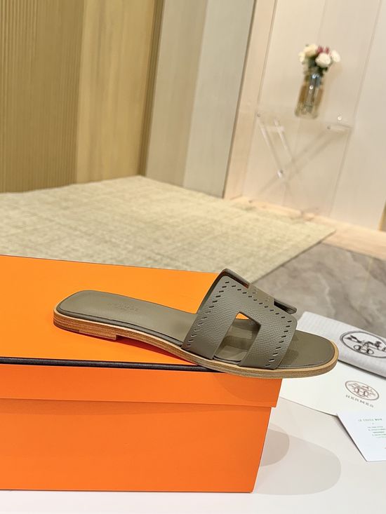 Hermes Premium Palm Grain Leather Shoes with Leather Sole