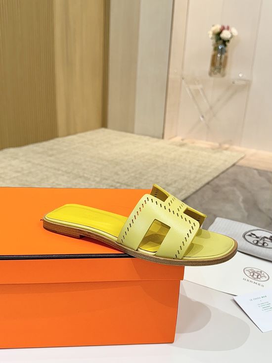 Hermes Premium Palm Grain Leather Shoes with Leather Sole