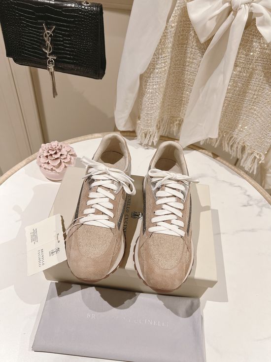 Brunello Cucinelli Classic Suede Sneakers Comfortable Lightweight Casual Footwear