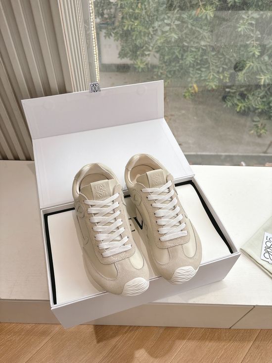 Loewe Minimalist Stitched Comfortable Casual Sports Sneakers