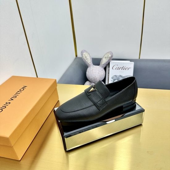 Louis Vuitton LV Elegant Leather Mary Jane Shoes With Premium Sole