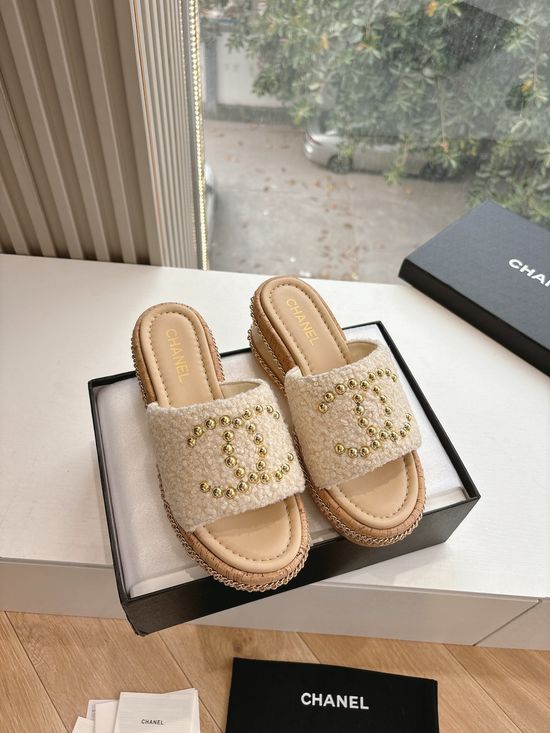 Chanel Casual Wedge Chain-detail Sandals Slippers