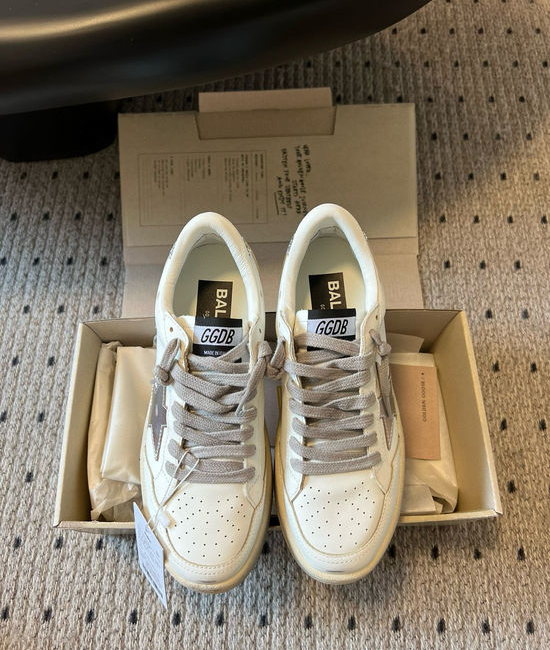 Golden Goose GGDB Vintage Distressed Leather Platform Casual Sneakers