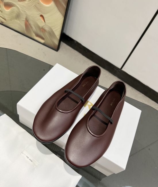 The Row Minimalist Leather Ballet Flats Ultra Soft Comfortable Footwear
