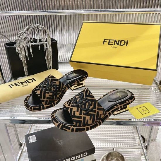 Fendi Platform Slide Sandals With Embroidered Detail