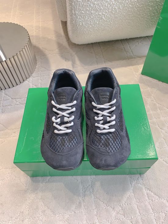 Bottega Veneta Lightweight Mesh Geometric Sole Casual Sneakers